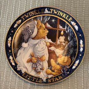 Franklin Mint Twinkle Twinkle Little Star Plate - Blue and Gold